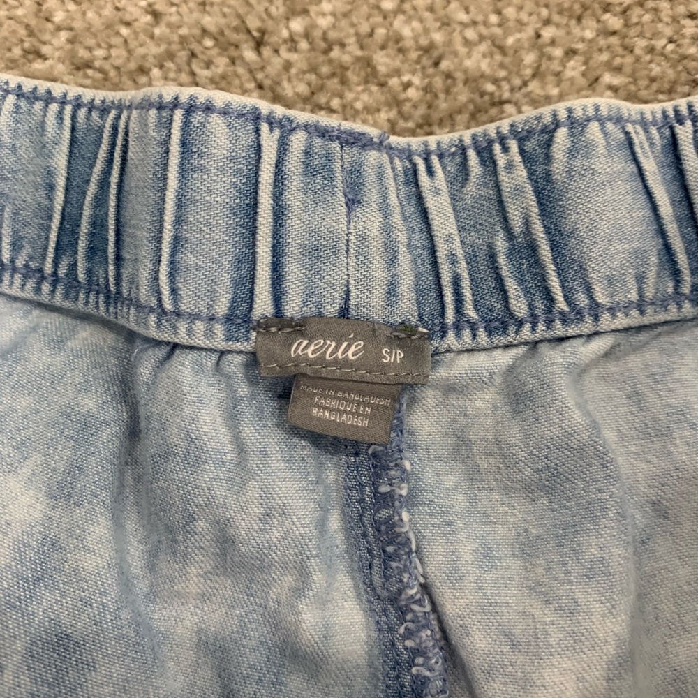 Aerie vintage jean wash pull on tie front shorts - Picture 4 of 7